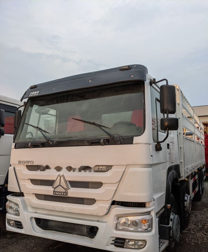 Howo 375 8x4 - Camião de caixa aberta/ Plataforma: foto 1 Howo 375 8x4 - Camião de caixa aberta/ Plataforma: foto 1