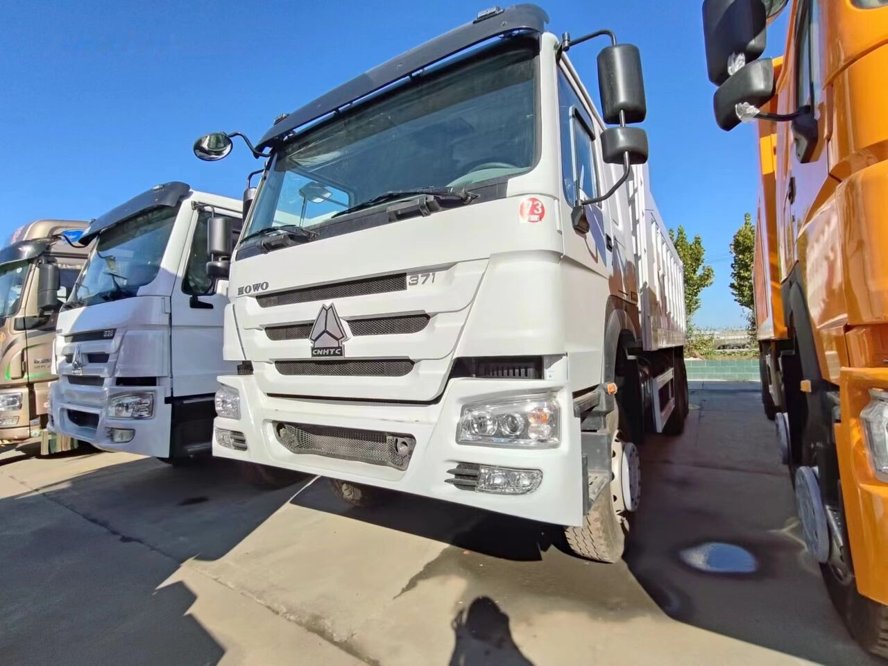 Howo New - Caminhão basculante: foto 1 Howo New - Caminhão basculante: foto 1