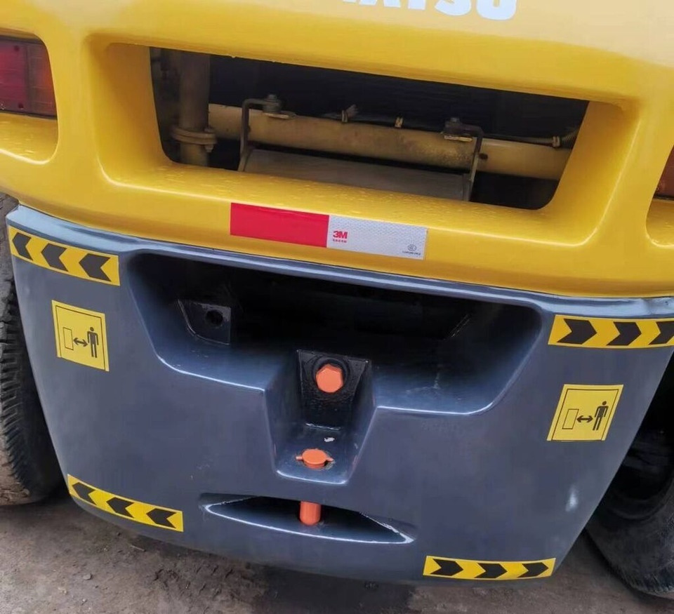 Komatsu FD70-7 - Empilhadeira a diesel: foto 3 Komatsu FD70-7 - Empilhadeira a diesel: foto 3