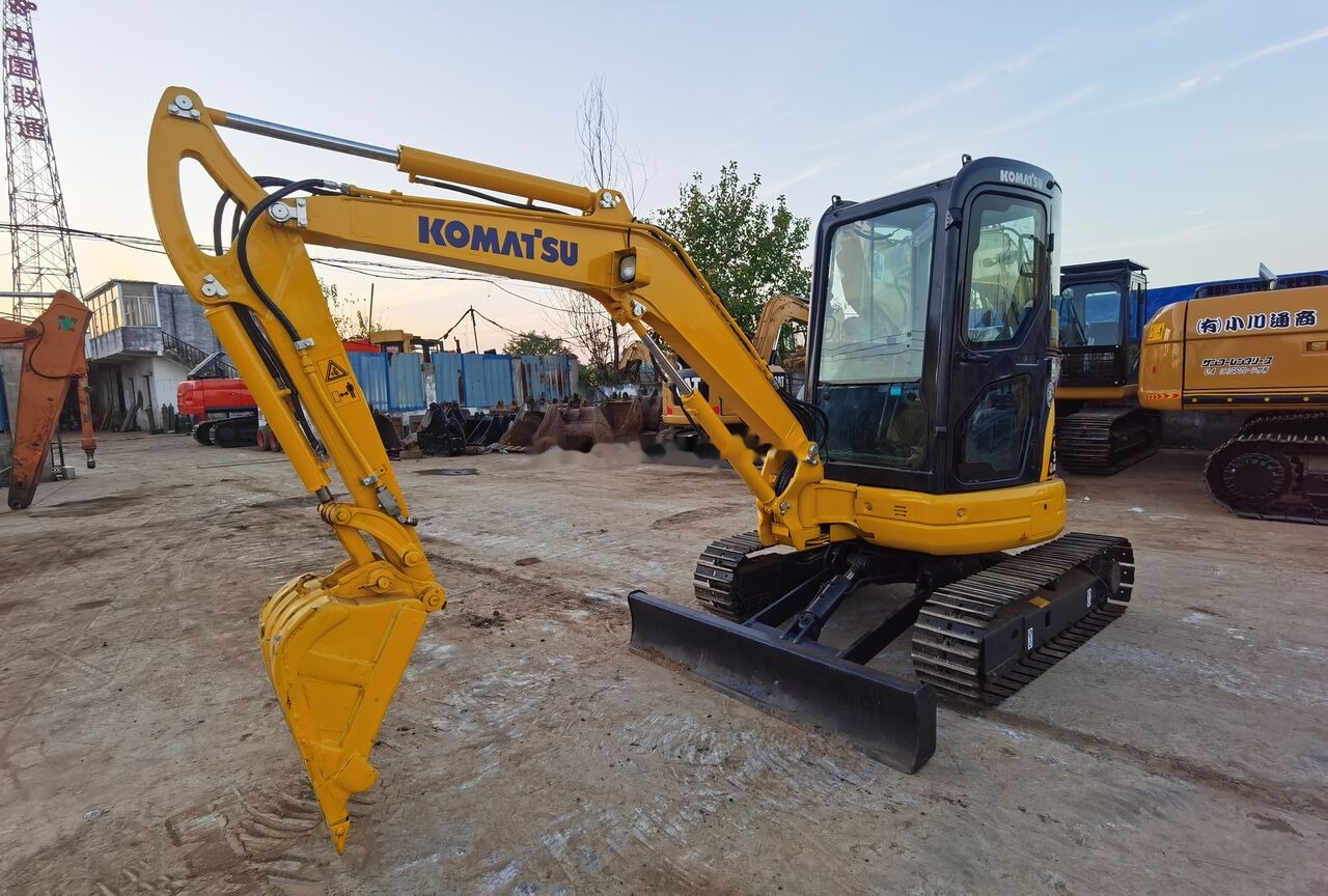 Komatsu PC35MR - Escavadora de rastos: foto 4 Komatsu PC35MR - Escavadora de rastos: foto 4
