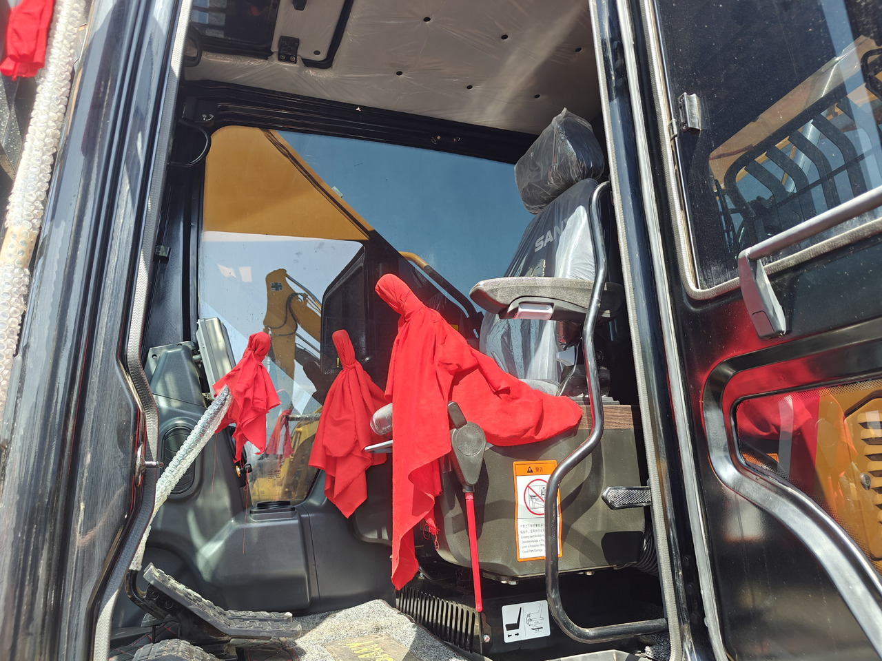 SANY SY335H - Escavadeira: foto 5 SANY SY335H - Escavadeira: foto 5