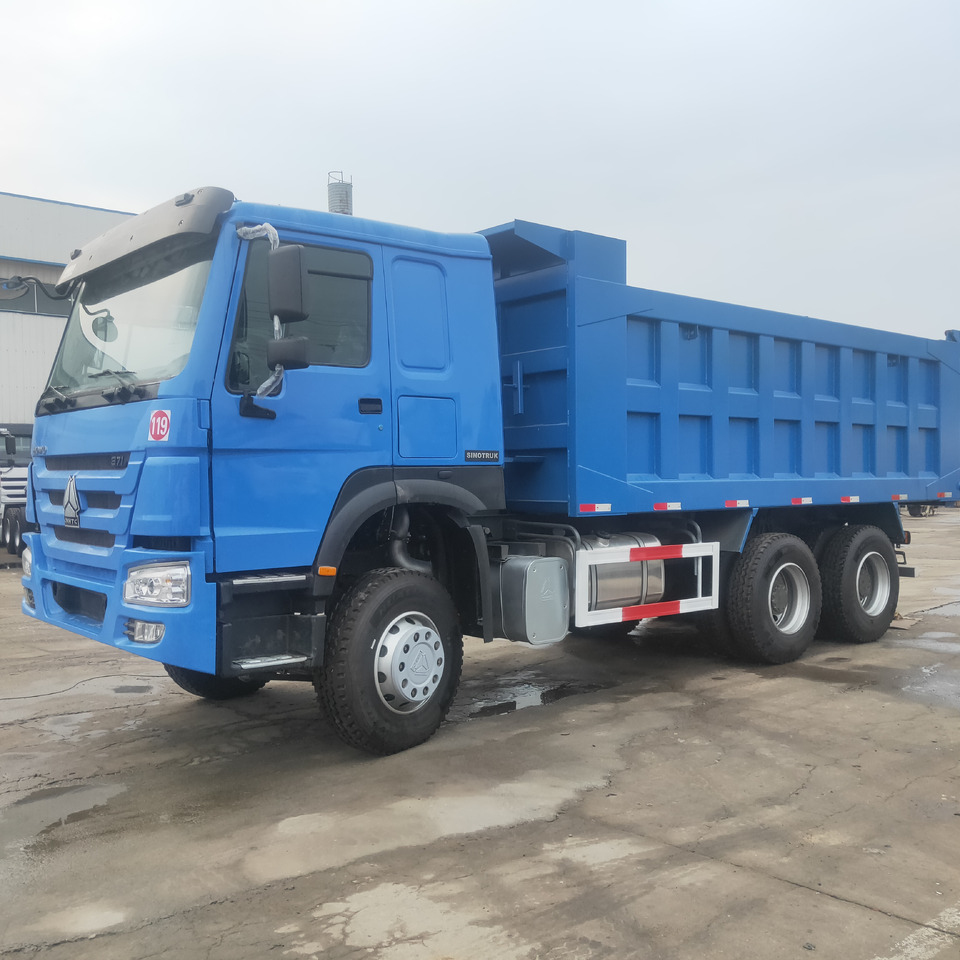 Sinotruk HOWO 371 6*4 Dump truck - Caminhão basculante: foto 2 Sinotruk HOWO 371 6*4 Dump truck - Caminhão basculante: foto 2