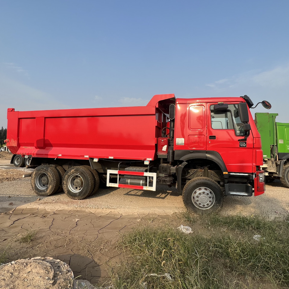Caminhão basculante Sinotruk HOWO 371 6*4 Dump truck: foto 10