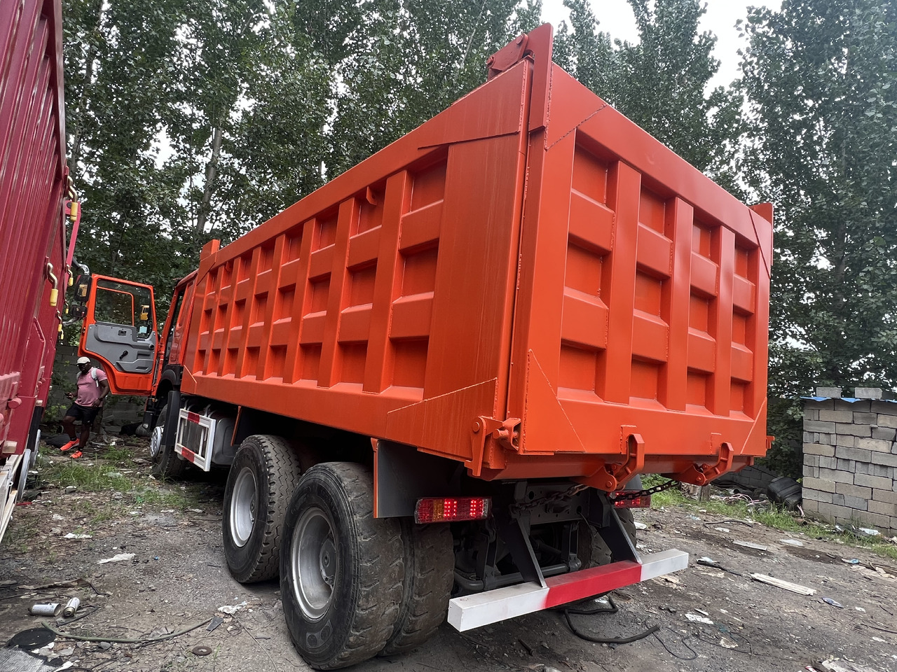 Sinotruk HOWO 371 - Tombador: foto 3 Sinotruk HOWO 371 - Tombador: foto 3