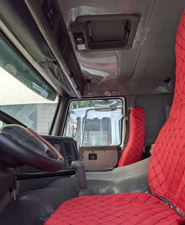 Sinotruk HOWO 8*4 Fence Truck - Camião de caixa aberta/ Plataforma: foto 4 Sinotruk HOWO 8*4 Fence Truck - Camião de caixa aberta/ Plataforma: foto 4