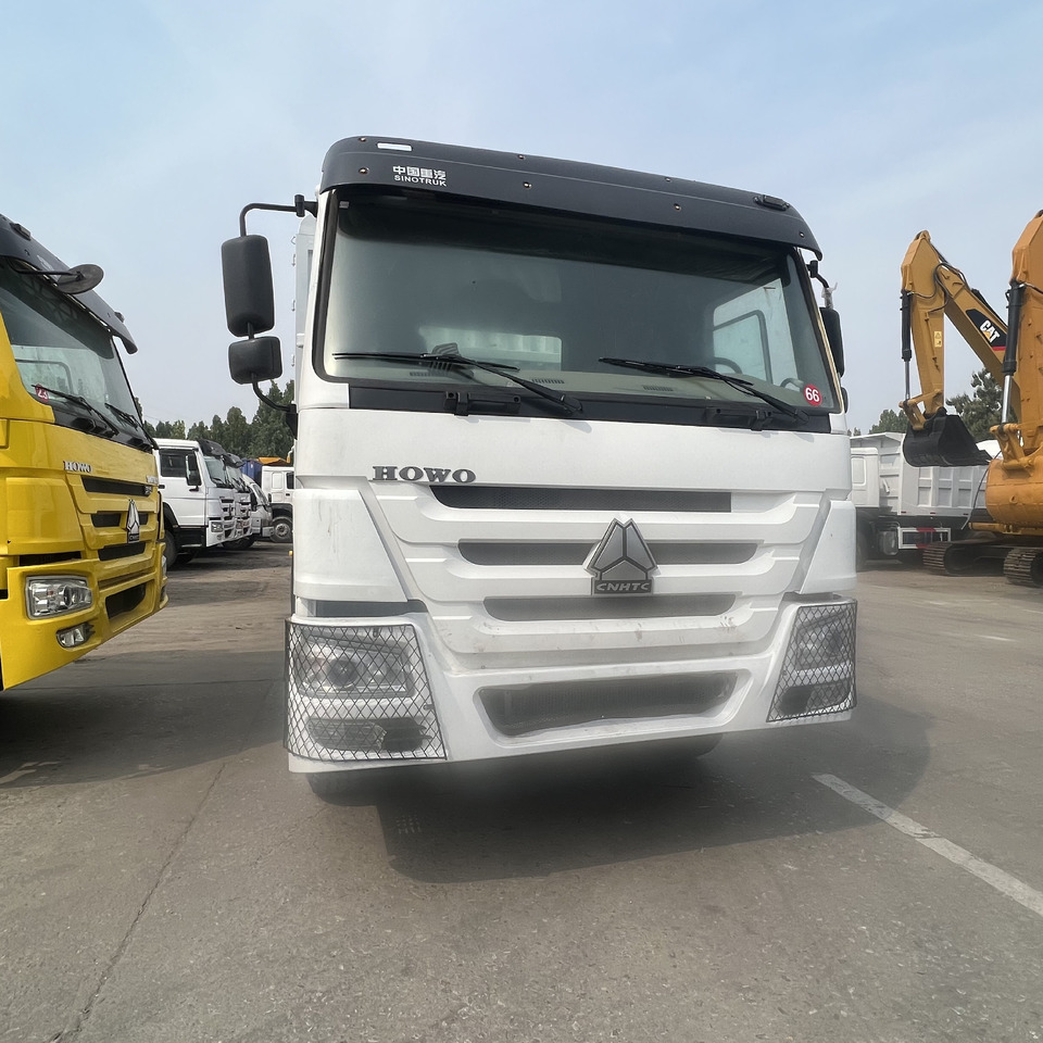 Sinotruk HOWO - Camião de caixa aberta/ Plataforma: foto 3 Sinotruk HOWO - Camião de caixa aberta/ Plataforma: foto 3