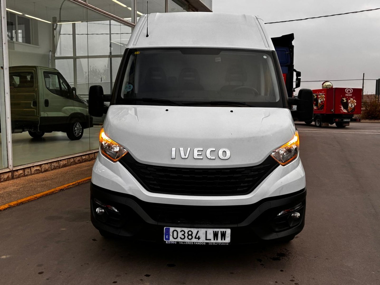 Furgón IVECO 35S14 V 16m3 - Furgão: foto 2 Furgón IVECO 35S14 V 16m3 - Furgão: foto 2