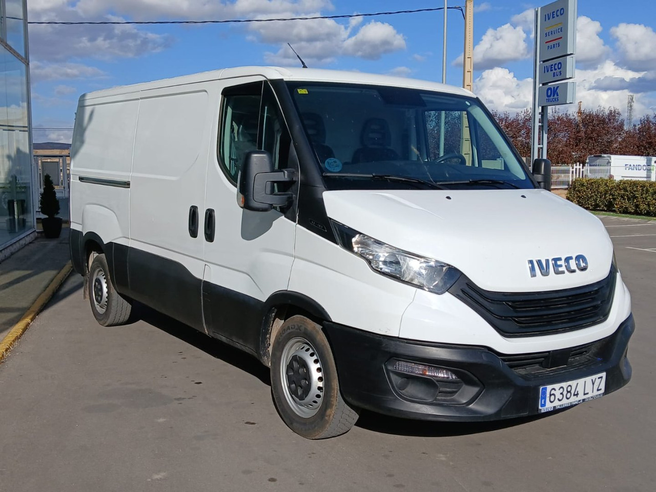 Furgón IVECO 35S16 V 9m3 - Furgão: foto 3 Furgón IVECO 35S16 V 9m3 - Furgão: foto 3