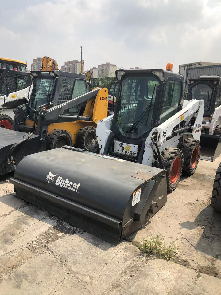 BOBCAT S550 - Mini carregadeira: foto 1 BOBCAT S550 - Mini carregadeira: foto 1