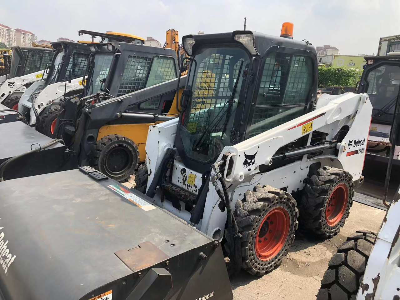 BOBCAT S550 - Mini carregadeira: foto 2 BOBCAT S550 - Mini carregadeira: foto 2
