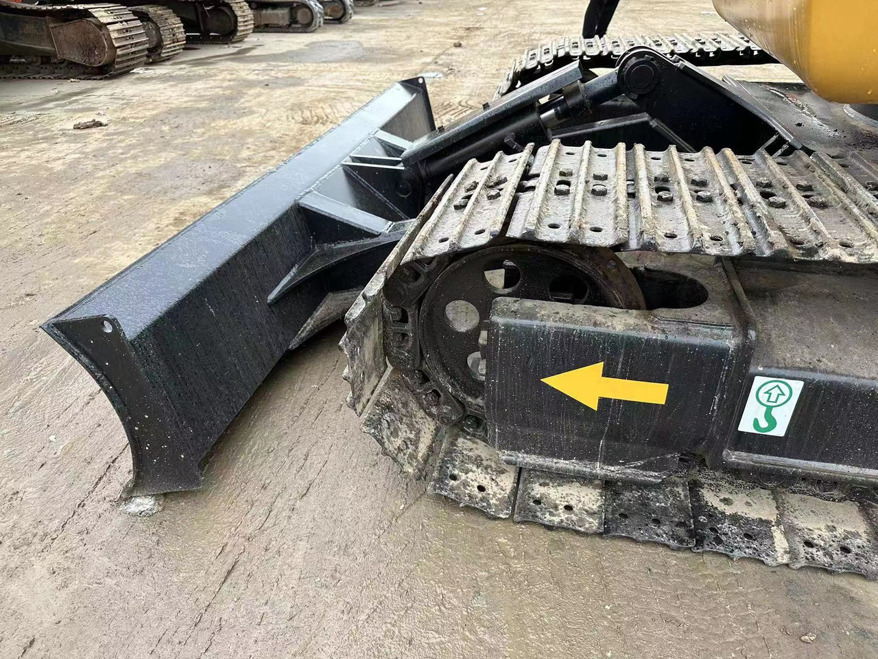 Mini escavadeira CAT 307E2: foto 6