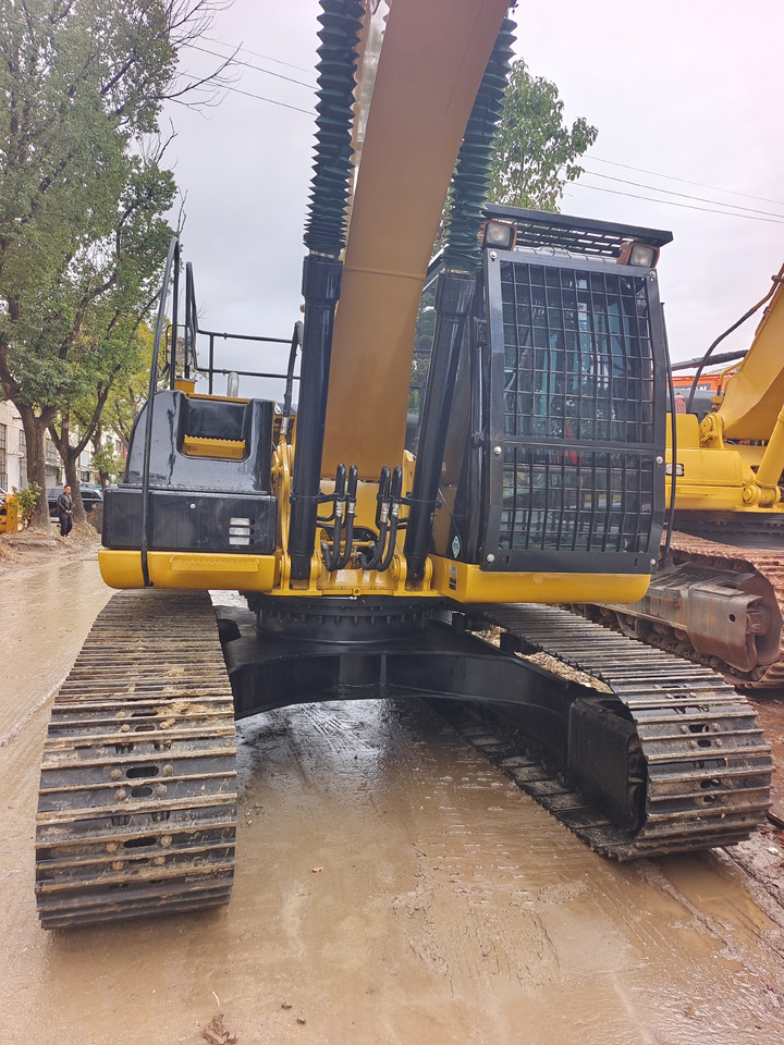 CAT 320D2L WITH 3 CAMERAS - Escavadora de rastos: foto 1 CAT 320D2L WITH 3 CAMERAS - Escavadora de rastos: foto 1