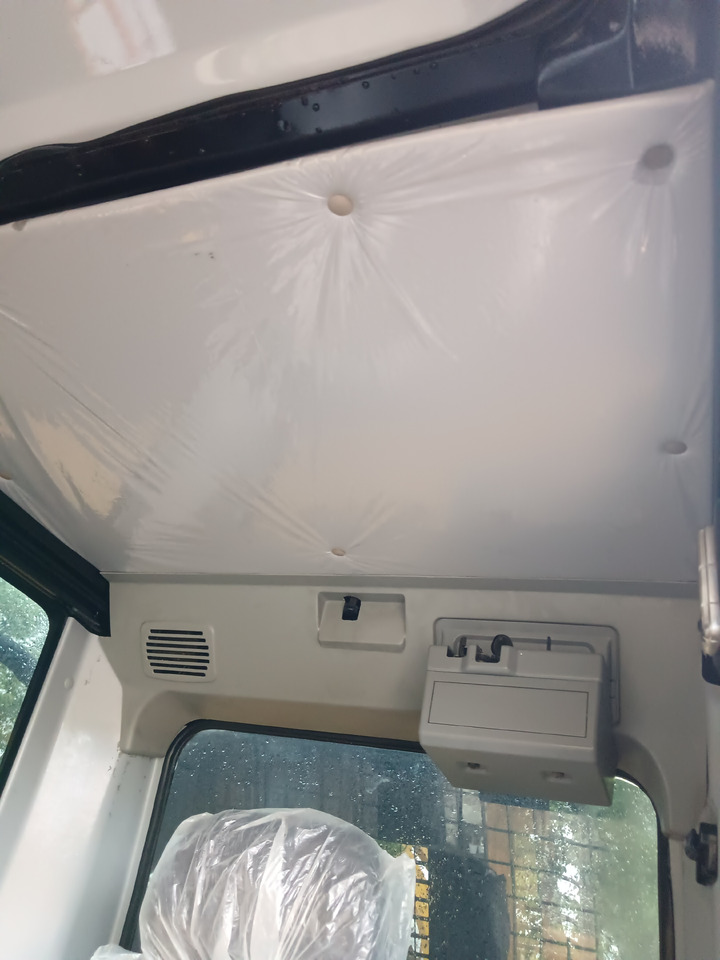 CAT 324DL 330D2L 323GC - Escavadora de rastos: foto 2 CAT 324DL 330D2L 323GC - Escavadora de rastos: foto 2