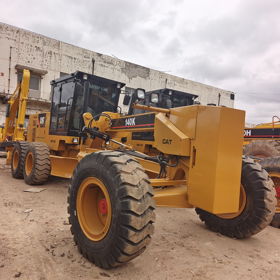 CATERPILLAR 140K CAT 140H 140G - Motoniveladora: foto 1 CATERPILLAR 140K CAT 140H 140G - Motoniveladora: foto 1