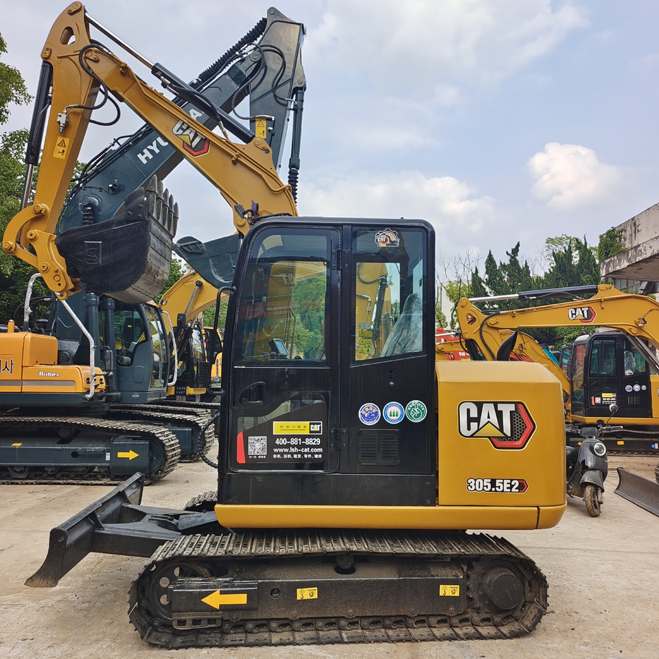CATERPILLAR 305.5 E2 CAT - Mini escavadeira: foto 1 CATERPILLAR 305.5 E2 CAT - Mini escavadeira: foto 1