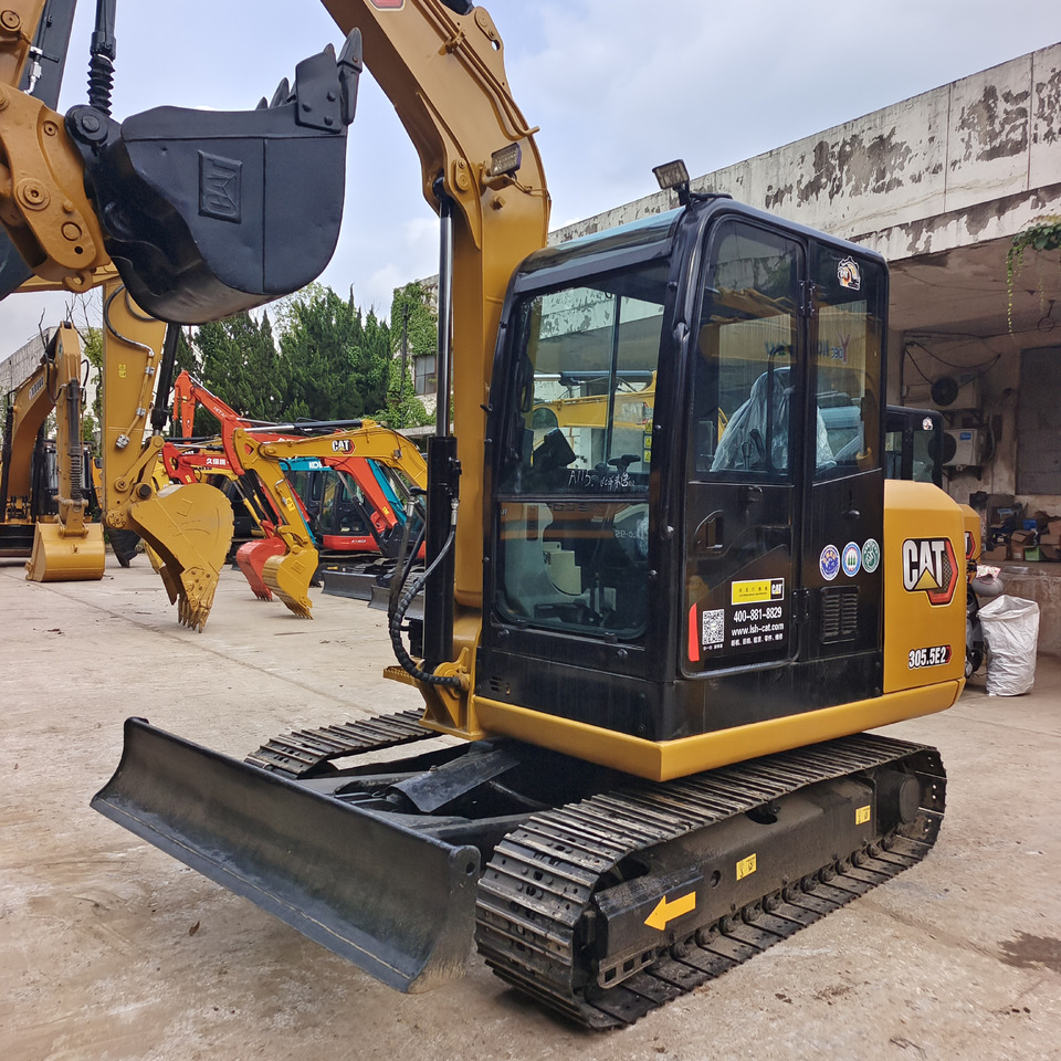 CATERPILLAR 305.5E2 - Mini escavadeira: foto 4 CATERPILLAR 305.5E2 - Mini escavadeira: foto 4
