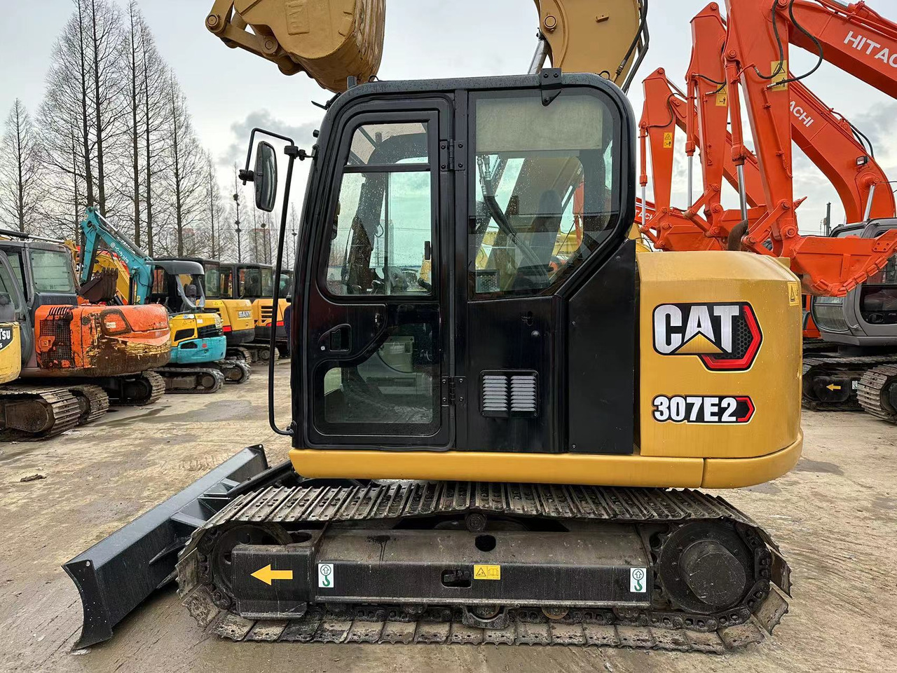 Escavadora de rastos CATERPILLAR 307E2 CAT 307 E 2: foto 1