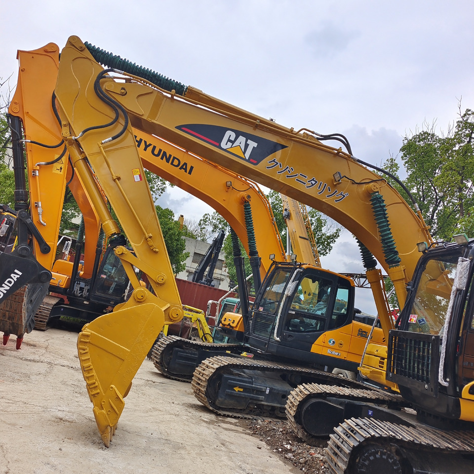 CATERPILLAR 320CL CAT 320 CL 320D2L 320GC - Escavadora de rastos: foto 2 CATERPILLAR 320CL CAT 320 CL 320D2L 320GC - Escavadora de rastos: foto 2