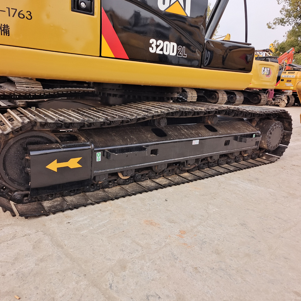 CATERPILLAR 320D CAT 320 D2 L 320GC - Escavadora de rastos: foto 2 CATERPILLAR 320D CAT 320 D2 L 320GC - Escavadora de rastos: foto 2