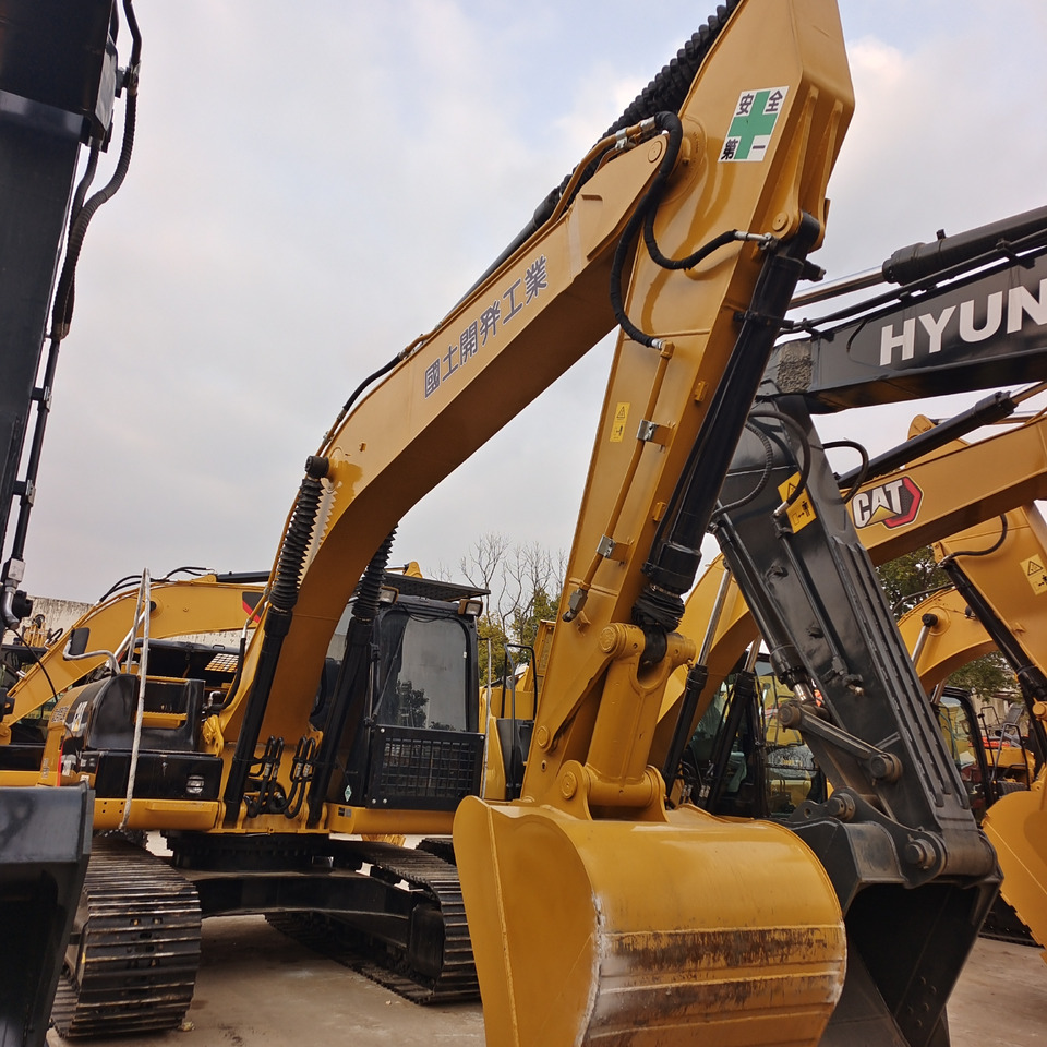 CATERPILLAR 320D CAT 320D2L - Escavadora de rastos: foto 4 CATERPILLAR 320D CAT 320D2L - Escavadora de rastos: foto 4