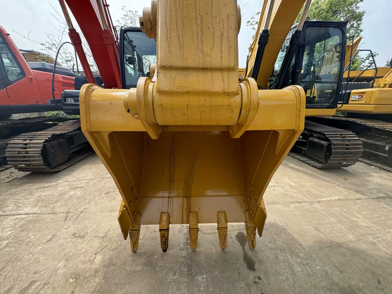 CATERPILLAR 323GC CAT 323 GC - Escavadora de rastos: foto 5 CATERPILLAR 323GC CAT 323 GC - Escavadora de rastos: foto 5