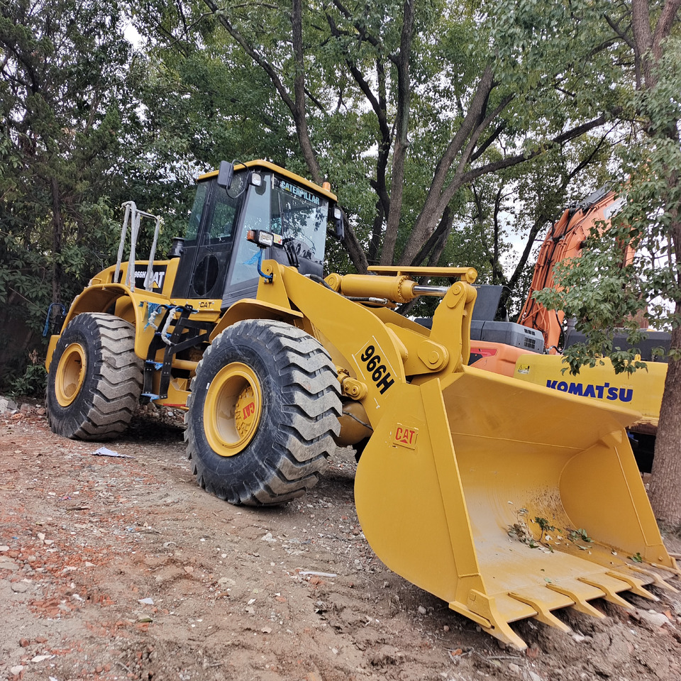 CATERPILLAR 966H - Carregadeira de rodas: foto 1 CATERPILLAR 966H - Carregadeira de rodas: foto 1