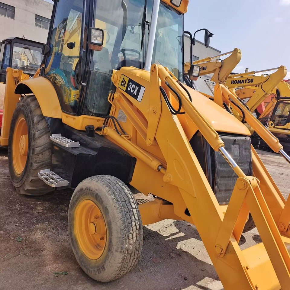JCB 3CX MADE IN UK Jcb 3 CX 4 CX - Retroescavadeira: foto 2 JCB 3CX MADE IN UK Jcb 3 CX 4 CX - Retroescavadeira: foto 2