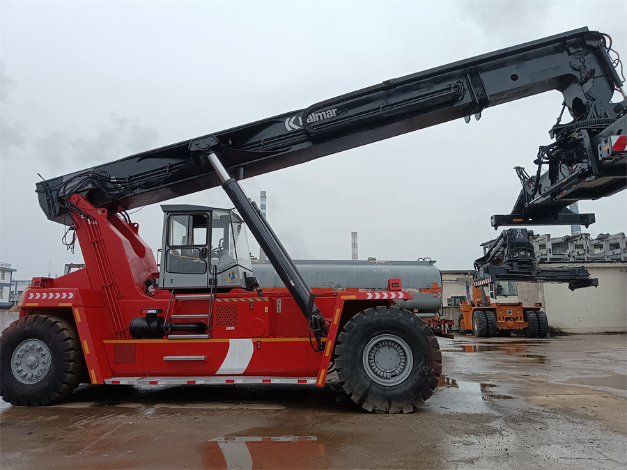 Reachstacker porta contentores KALMAR DRF 450 45 TON REACH STACKER: foto 6