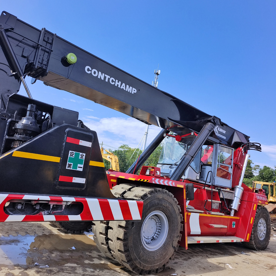 KALMAR DRF450 DRF 450 - Reachstacker porta contentores: foto 2 KALMAR DRF450 DRF 450 - Reachstacker porta contentores: foto 2