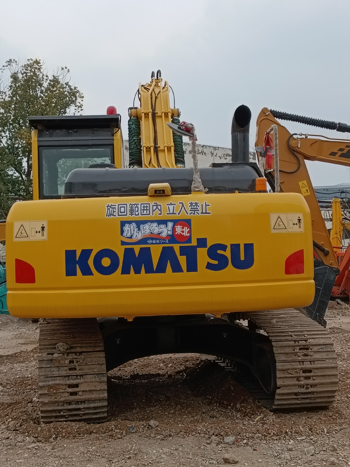KOMATSU PC200-8N1 - Escavadora de rastos: foto 3 KOMATSU PC200-8N1 - Escavadora de rastos: foto 3