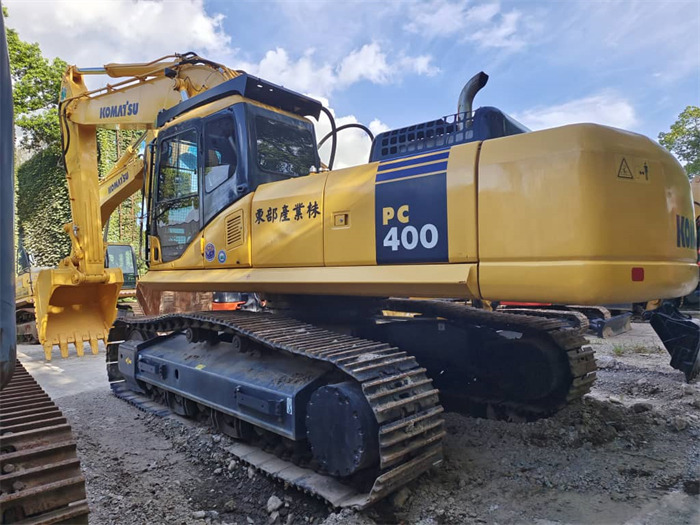 Escavadora de rastos KOMATSU PC400-8R: foto 1