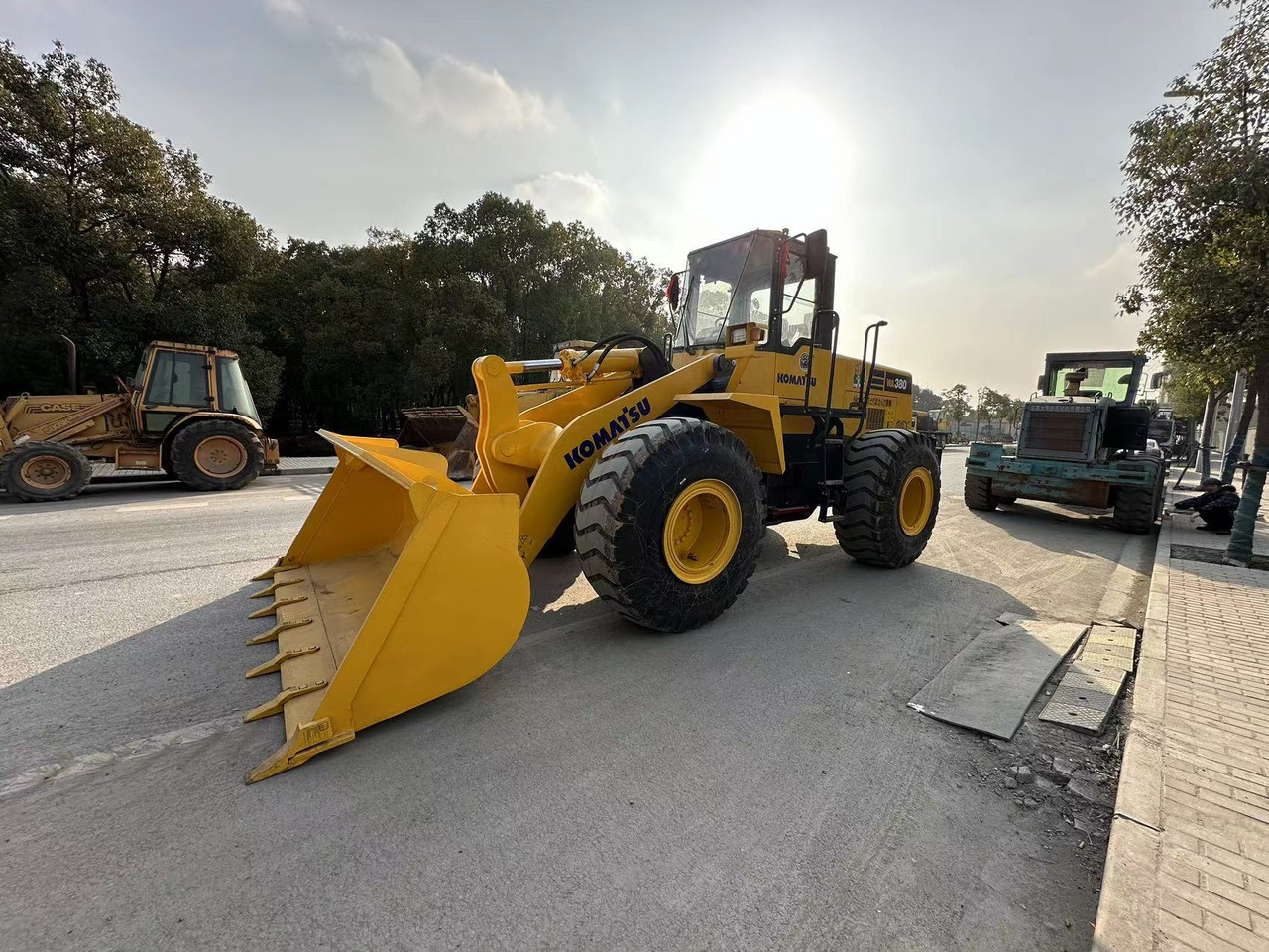 KOMATSU WA 380 - Carregadeira de rodas: foto 4 KOMATSU WA 380 - Carregadeira de rodas: foto 4