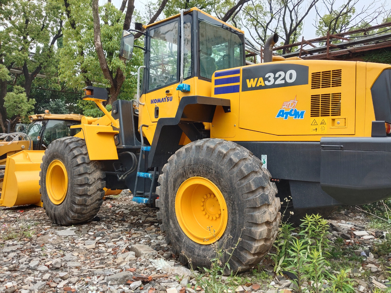 KOMATSU WA320-5 WA 320 - 5 - Carregadeira de rodas: foto 2 KOMATSU WA320-5 WA 320 - 5 - Carregadeira de rodas: foto 2