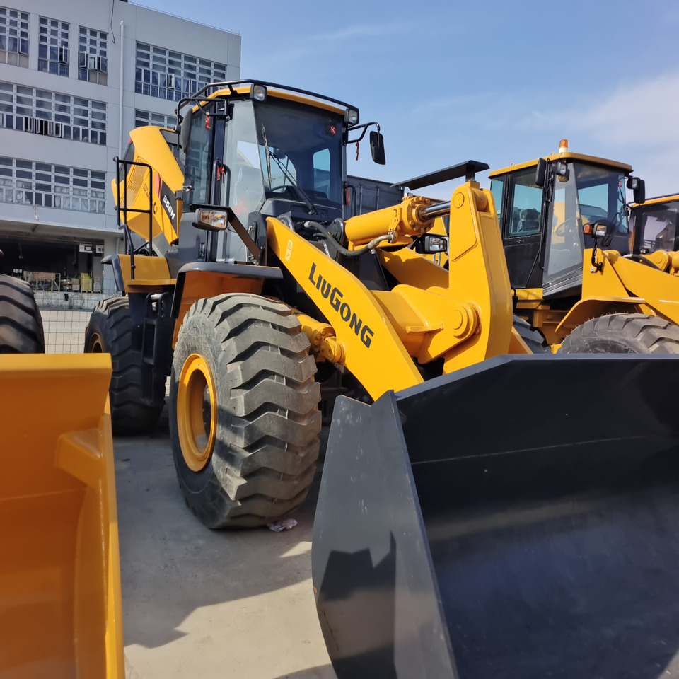 LIUGONG CLG 856H Clg862 6 Tons Front Wheel Loader Clg862h 856h Loaders with Good Condition Cheap Price for Sale - Carregadeira de rodas: foto 4 LIUGONG CLG 856H Clg862 6 Tons Front Wheel Loader Clg862h 856h Loaders with Good Condition Cheap Price for Sale - Carregadeira de rodas: foto 4