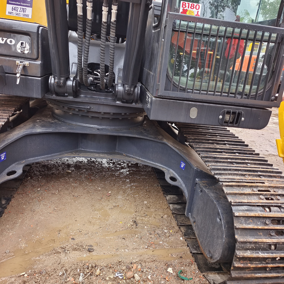 Escavadora de rastos VOLVO EC210D EC210B: foto 12