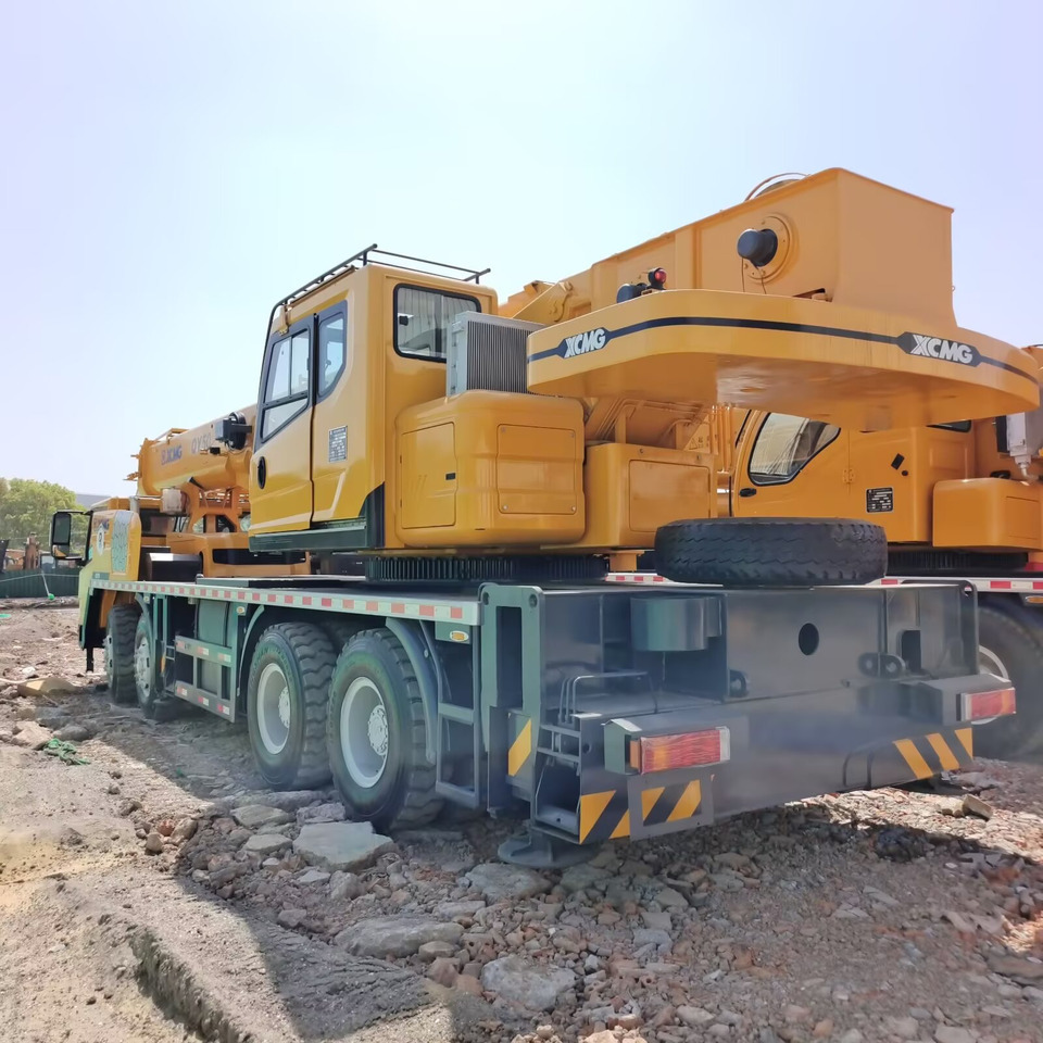 XCMG QY50KC 50 TON TRUCK CRANE - Guindaste móvel: foto 2 XCMG QY50KC 50 TON TRUCK CRANE - Guindaste móvel: foto 2