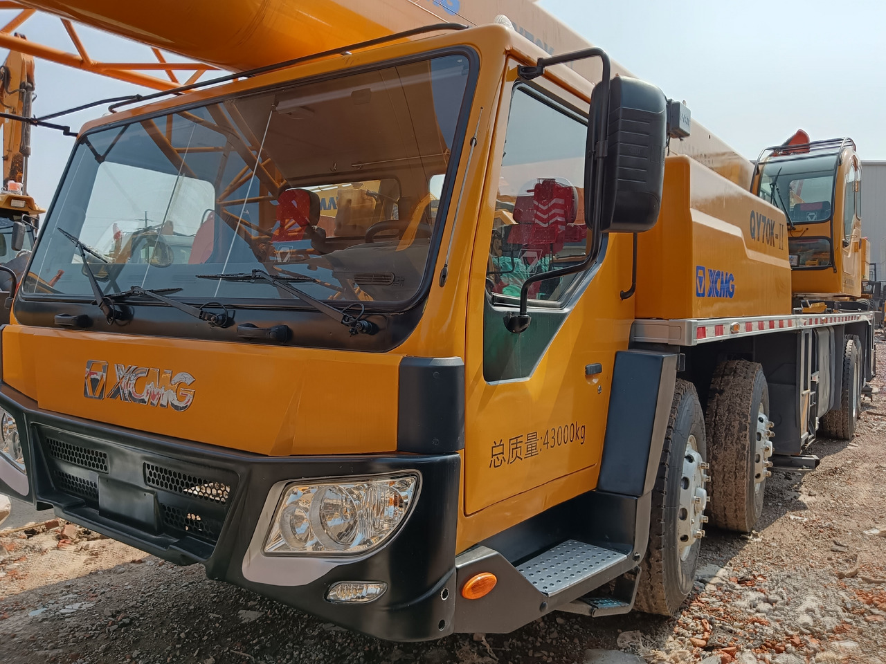 XCMG QY70KⅡ 70 TON - Guindaste móvel: foto 2 XCMG QY70KⅡ 70 TON - Guindaste móvel: foto 2