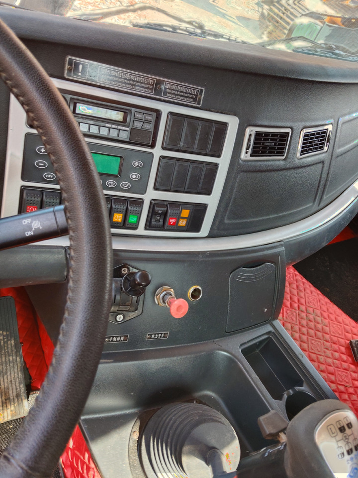 XCMG XCT50K - Guindaste móvel: foto 4 XCMG XCT50K - Guindaste móvel: foto 4