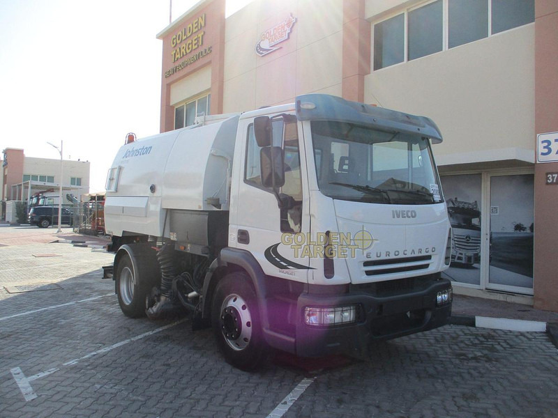 Iveco EUROCARGO 140E21 - Caminhão: foto 1 Iveco EUROCARGO 140E21 - Caminhão: foto 1