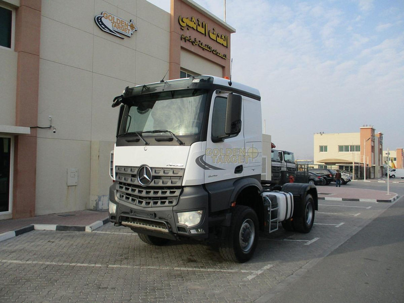 Mercedes-Benz Arocs 2045 - Caminhão: foto 2 Mercedes-Benz Arocs 2045 - Caminhão: foto 2