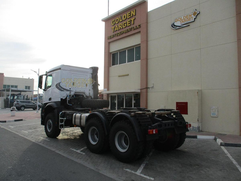 Mercedes-Benz Arocs 3342 - Caminhão: foto 4 Mercedes-Benz Arocs 3342 - Caminhão: foto 4
