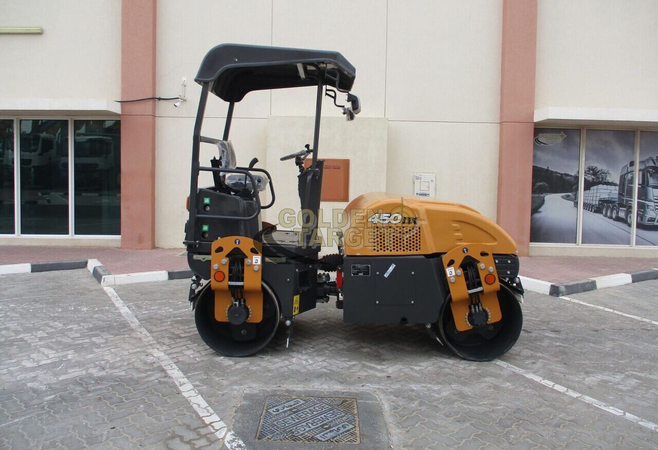 Case 450DX Roller - Compactador de asfalto: foto 4 Case 450DX Roller - Compactador de asfalto: foto 4