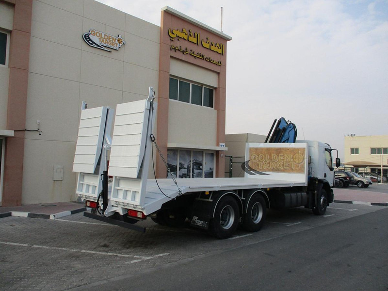 Renault KERAX 380 - Guindaste móvel: foto 3 Renault KERAX 380 - Guindaste móvel: foto 3