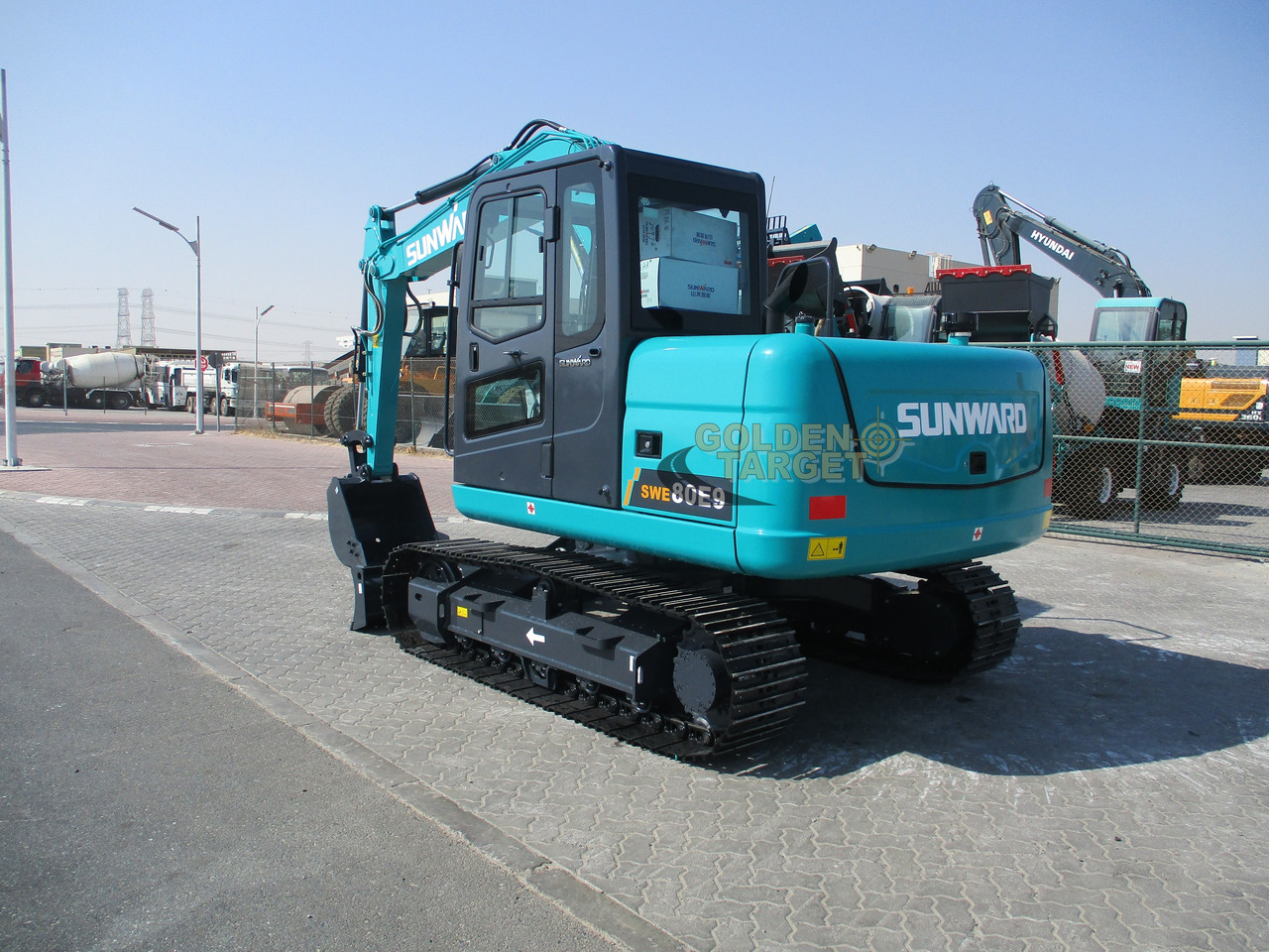 SUNWARD SWE80E9 Mini Hydraulic Excavator - Mini escavadeira: foto 4 SUNWARD SWE80E9 Mini Hydraulic Excavator - Mini escavadeira: foto 4
