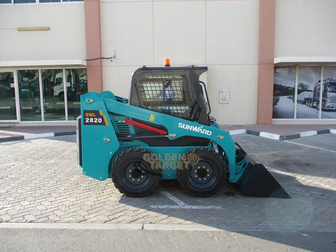 SUNWARD SWL2820 Skid Steer - Mini carregadeira: foto 5 SUNWARD SWL2820 Skid Steer - Mini carregadeira: foto 5