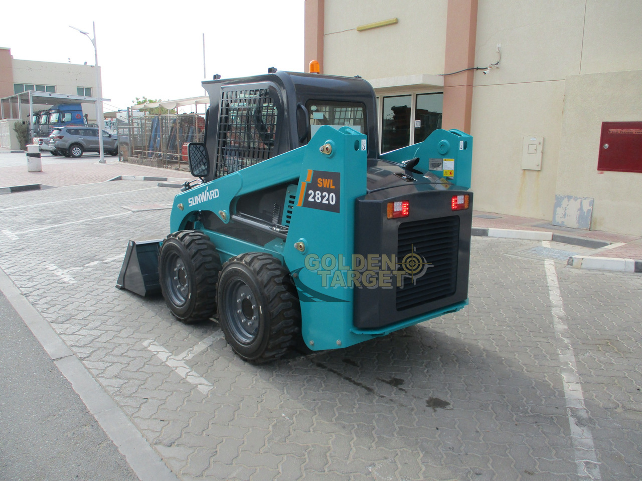 SUNWARD SWL2820 Skid Steer - Mini carregadeira: foto 4 SUNWARD SWL2820 Skid Steer - Mini carregadeira: foto 4