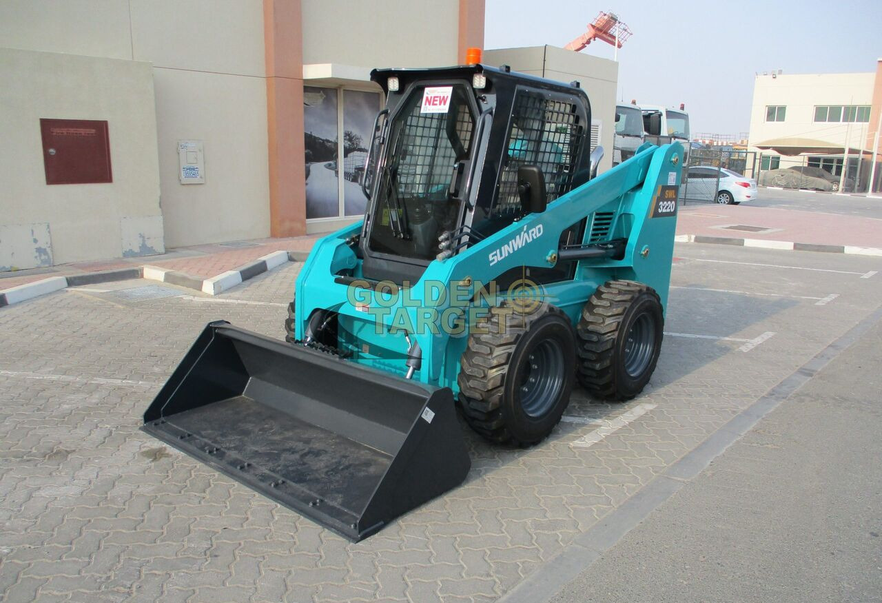 Sunward 3220 Skid Steer Loader - Mini carregadeira: foto 2 Sunward 3220 Skid Steer Loader - Mini carregadeira: foto 2