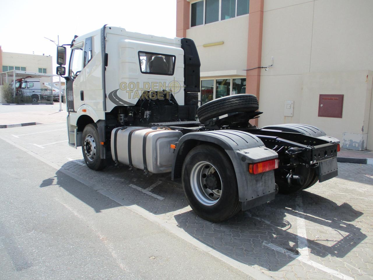 FAW J6P-420 4x2 Head Truck - Tractor: foto 4 FAW J6P-420 4x2 Head Truck - Tractor: foto 4