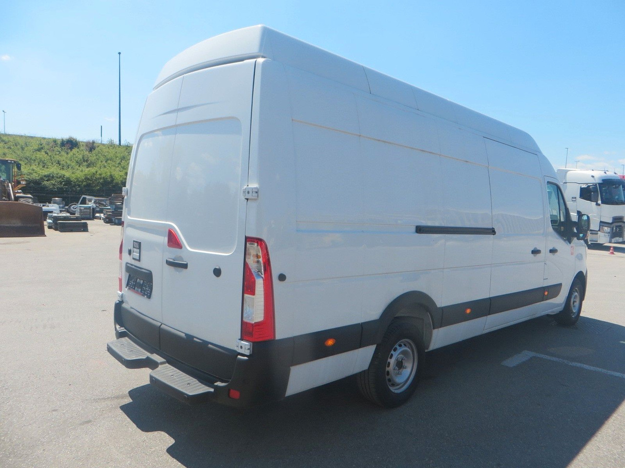 Renault Master L4H3 box body -rear drive! - Furgão: foto 3 Renault Master L4H3 box body -rear drive! - Furgão: foto 3
