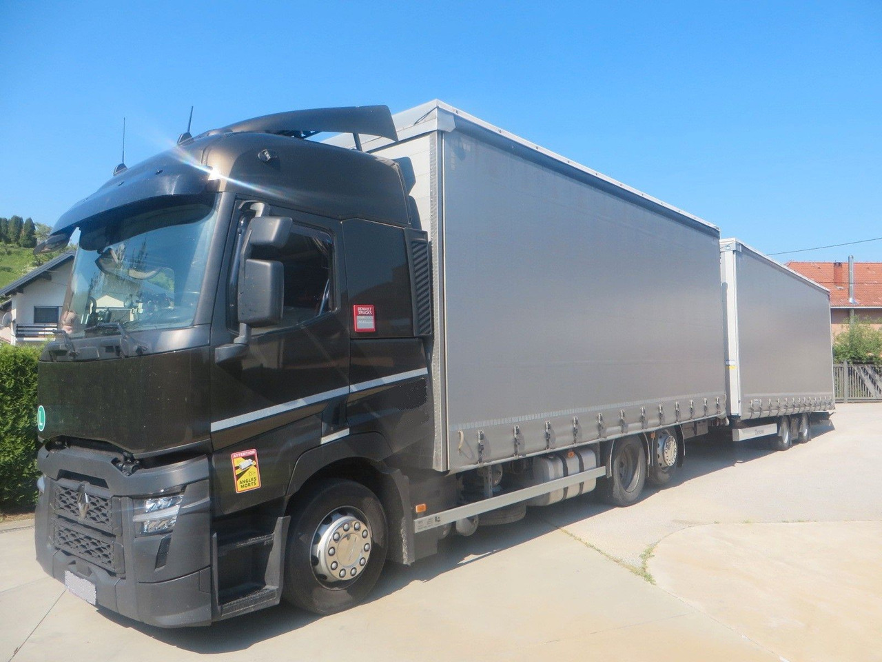 Renault T480 SC 6x2 tandem jumbo 116m3 - Caminhão com lona: foto 1 Renault T480 SC 6x2 tandem jumbo 116m3 - Caminhão com lona: foto 1